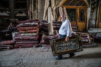 Qazvin Old Bazaar 2-WikiRug.jpg